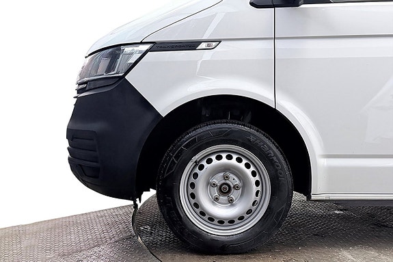 Volkswagen Transporter 11 of 27