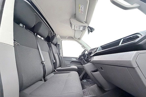 Volkswagen Transporter 9 of 27