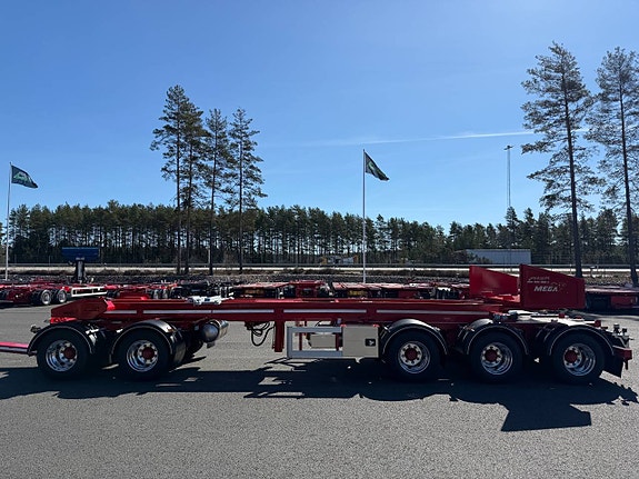 Hakarps - 42 tons LVX vagn med tipp, skjut trippel och flak 4 of 5