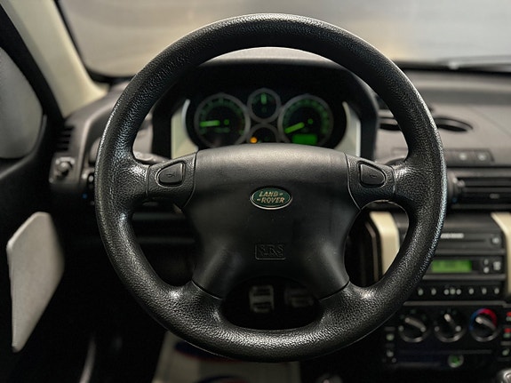 Land Rover Freelander 22 of 27