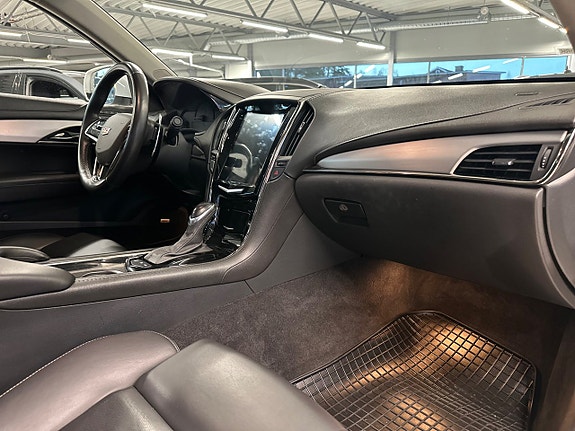 Cadillac ATS 16 of 30