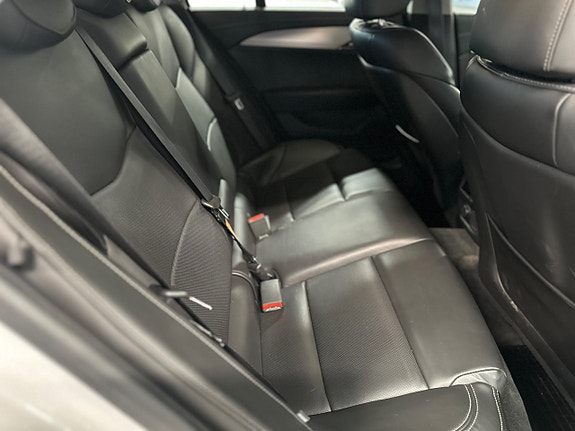 Cadillac ATS 14 of 30