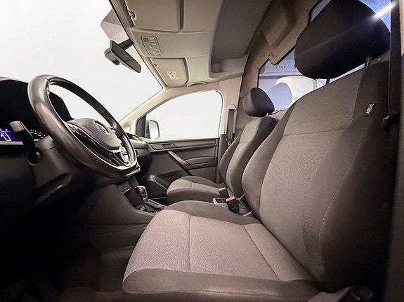 Volkswagen Caddy 12 of 26
