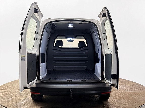 Volkswagen Caddy 8 of 26