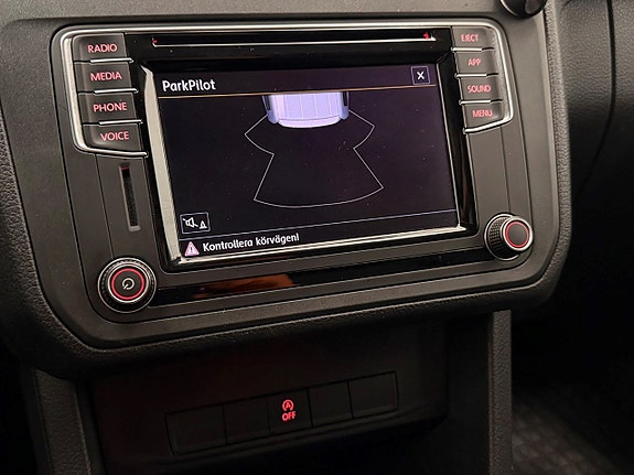 Volkswagen Caddy 19 of 26