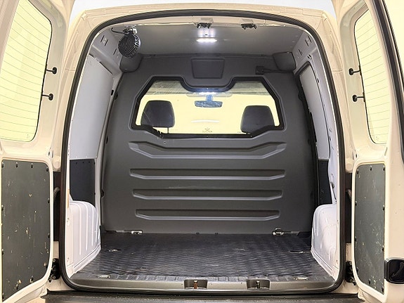 Volkswagen Caddy 26 of 26