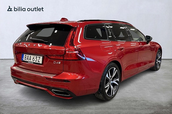 Volvo V60 9 of 28