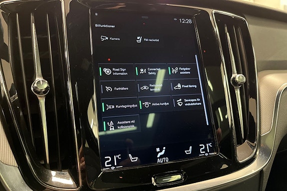 Volvo V60 18 of 28