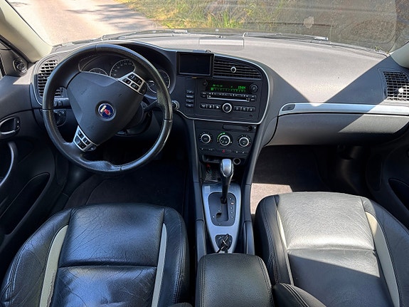 Saab 9-3 6 of 7