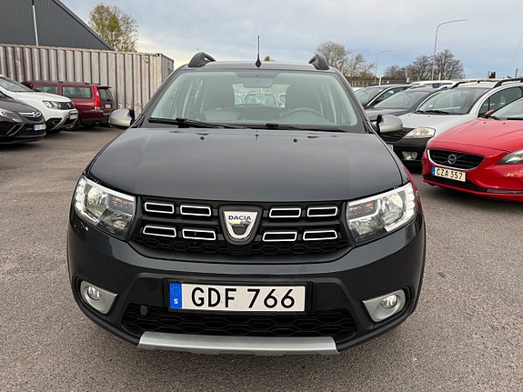 Dacia Sandero Stepway 3 of 5