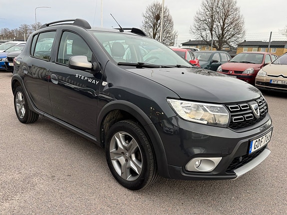 Dacia Sandero Stepway 4 of 5