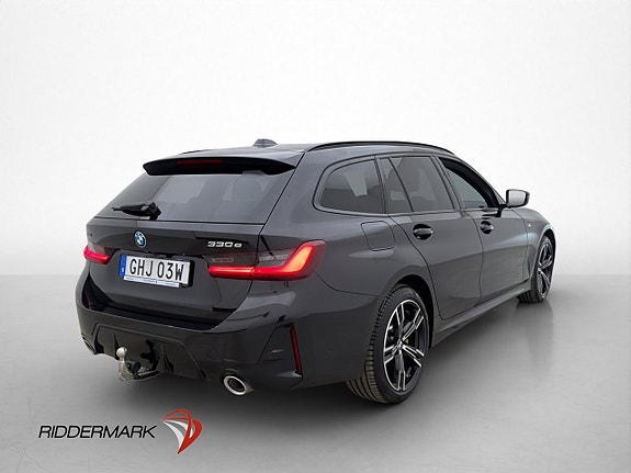 BMW 330e 5 of 5