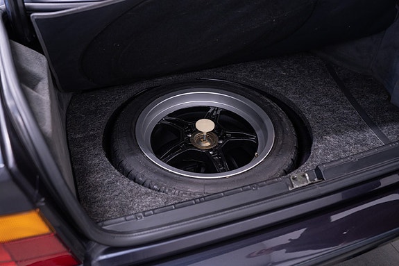 BMW M5 11 of 26