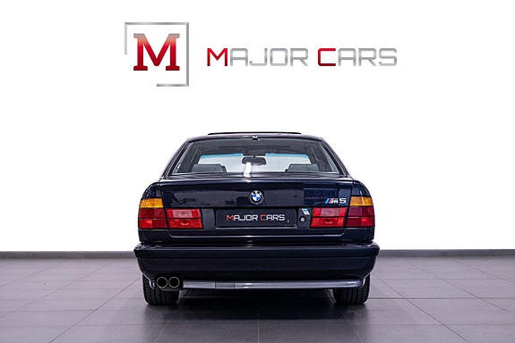 BMW M5 8 of 26