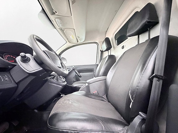 Renault Kangoo Express 13 of 22