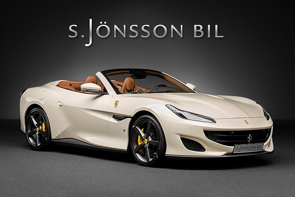 Ferrari Portofino 3 of 5