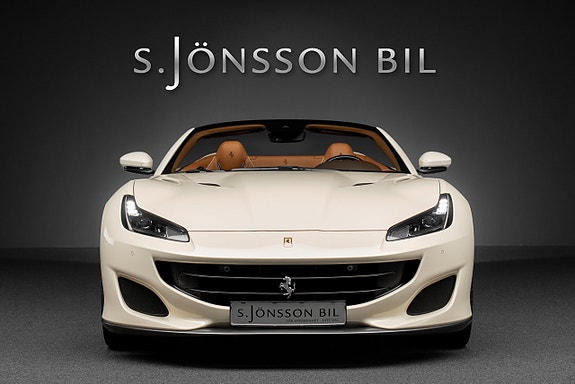 Ferrari Portofino 5 of 5