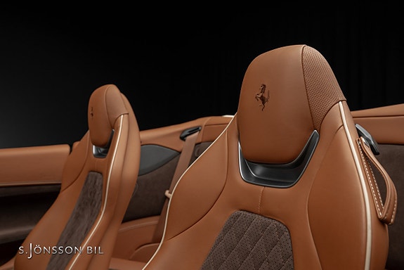 Ferrari Portofino 17 of 30