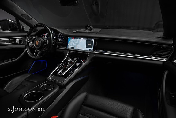 Porsche Panamera Turbo S 14 of 19