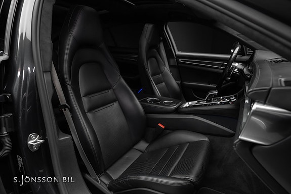 Porsche Panamera Turbo S 15 of 19