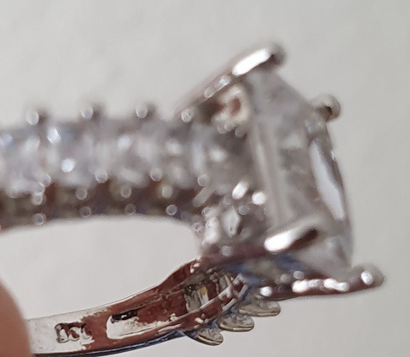 Product image 13 of 25