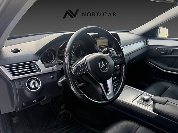 Mercedes-Benz E350 8 of 13