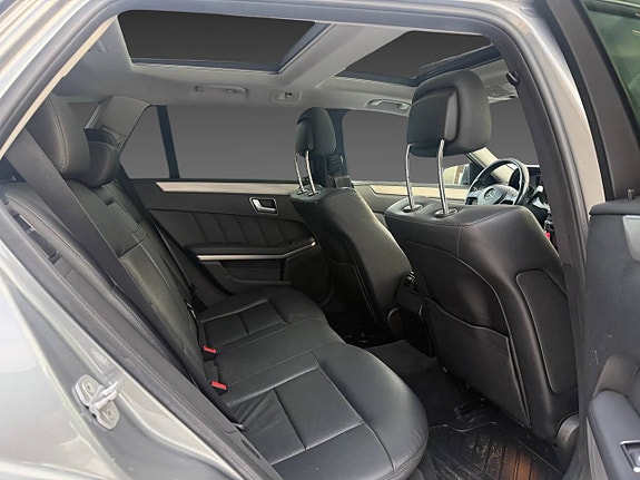 Mercedes-Benz E350 13 of 13