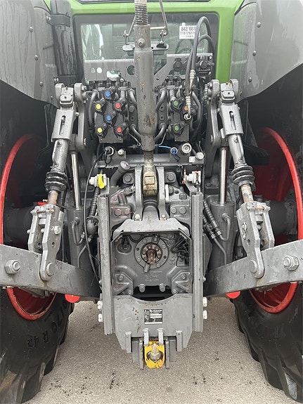 Fendt 828 Profi Plus 4 of 9