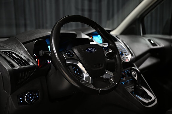 Ford Transit Connect 14 of 25