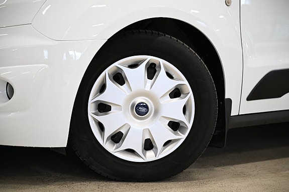 Ford Transit Connect 3 of 25