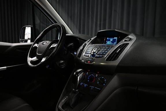Ford Transit Connect 24 of 25