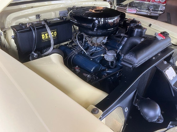 Cadillac Series 62 23 of 30