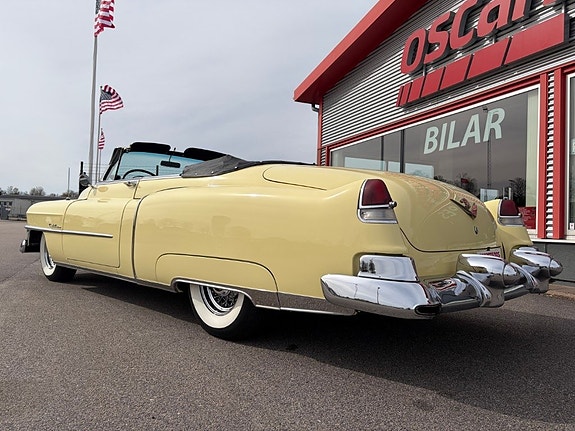Cadillac Series 62 9 of 30