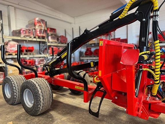 KTS Skogsvagn 8,5 ton + 6,4 m-kran 9 of 9