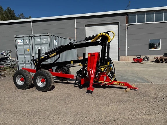 KTS Skogsvagn 7,0 ton + 6,4 m-kran