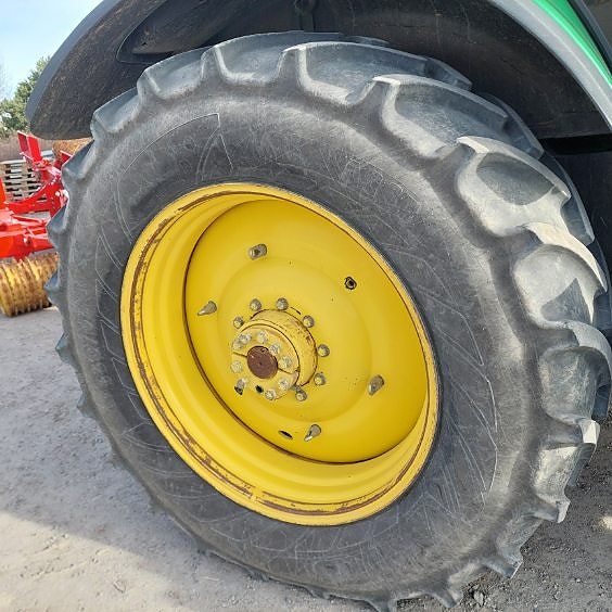 Lantbruksdäck 650/65-42 540/65-30