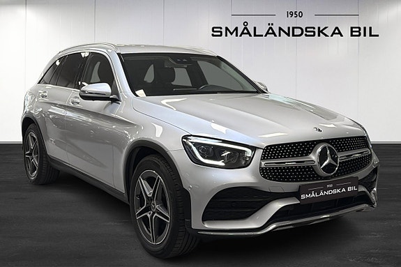 Mercedes-Benz GLC300 d 2 of 5