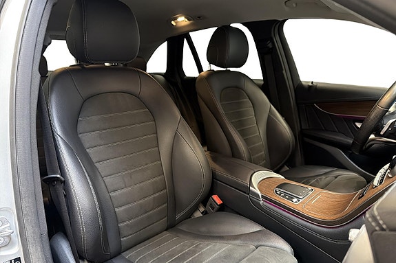 Mercedes-Benz GLC300 d 9 of 19