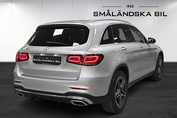 Mercedes-Benz GLC300 d 4 of 5