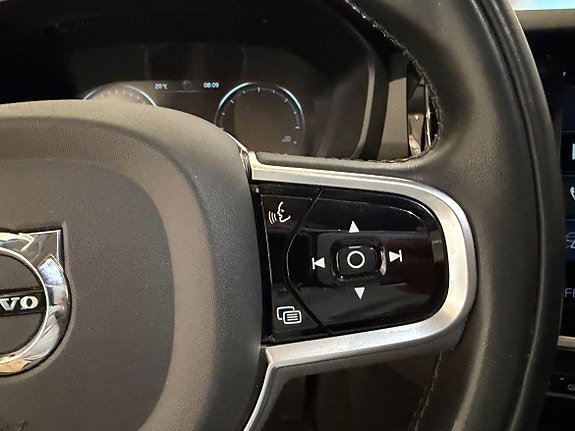 Volvo V60 14 of 19