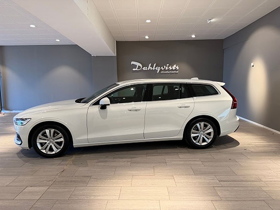 Volvo V60 4 of 19