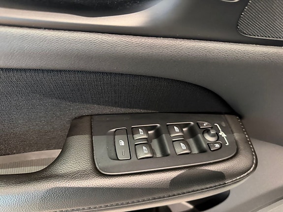 Volvo V60 18 of 19