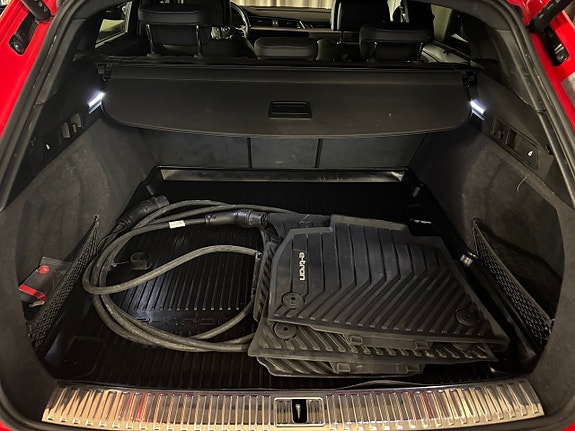 Audi Q8 7 of 24