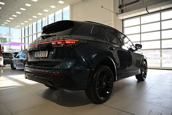Volkswagen Tiguan 11 of 30