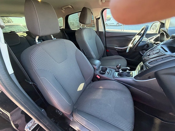 Ford Focus 10 of 30