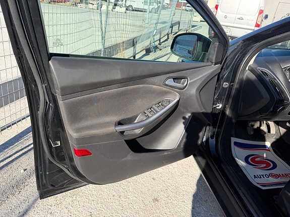 Ford Focus 29 of 30