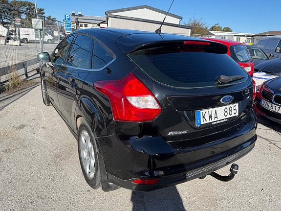 Ford Focus 23 of 30