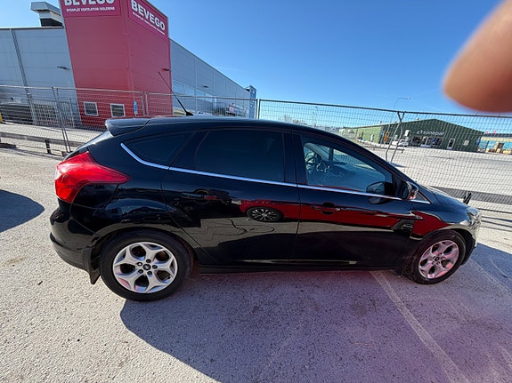 Ford Focus 17 of 30
