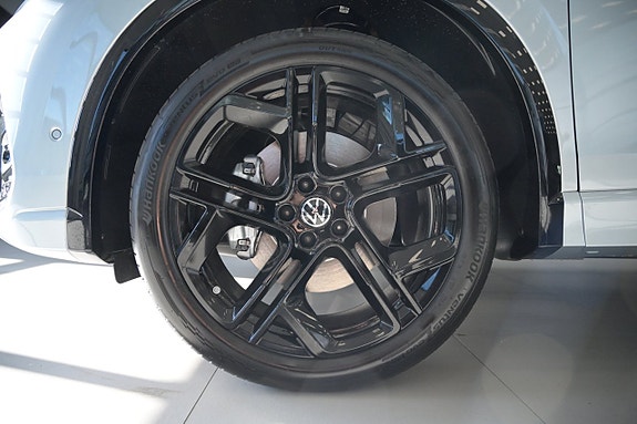 Volkswagen Tiguan 11 of 29