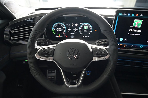 Volkswagen Tiguan 13 of 29